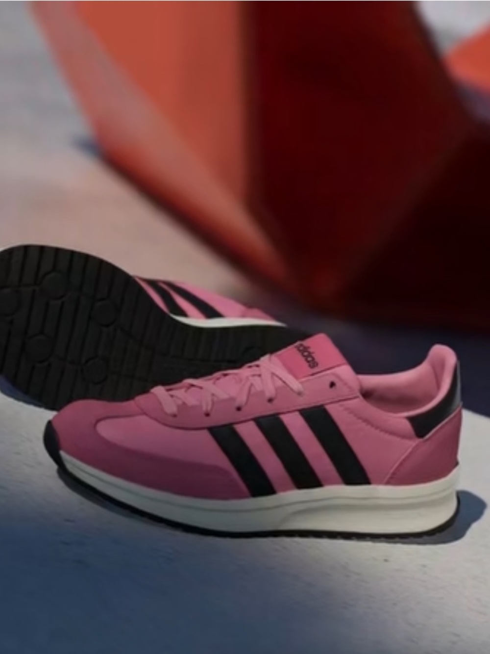 NWT adidas Run 70s 2.0 Bliss Pink Core Black Pink Fusion Size 8 - Picture 10 of 11